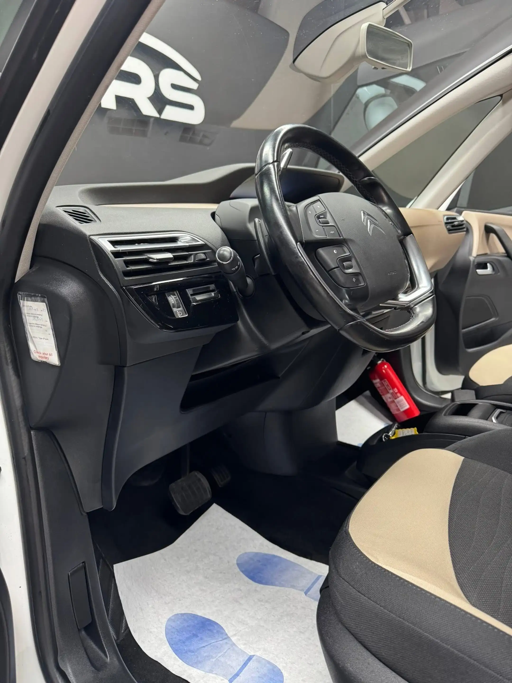 Citroen C4 Picasso C4 Picasso 1.6 THP **12 mois de garantie** — photo 8