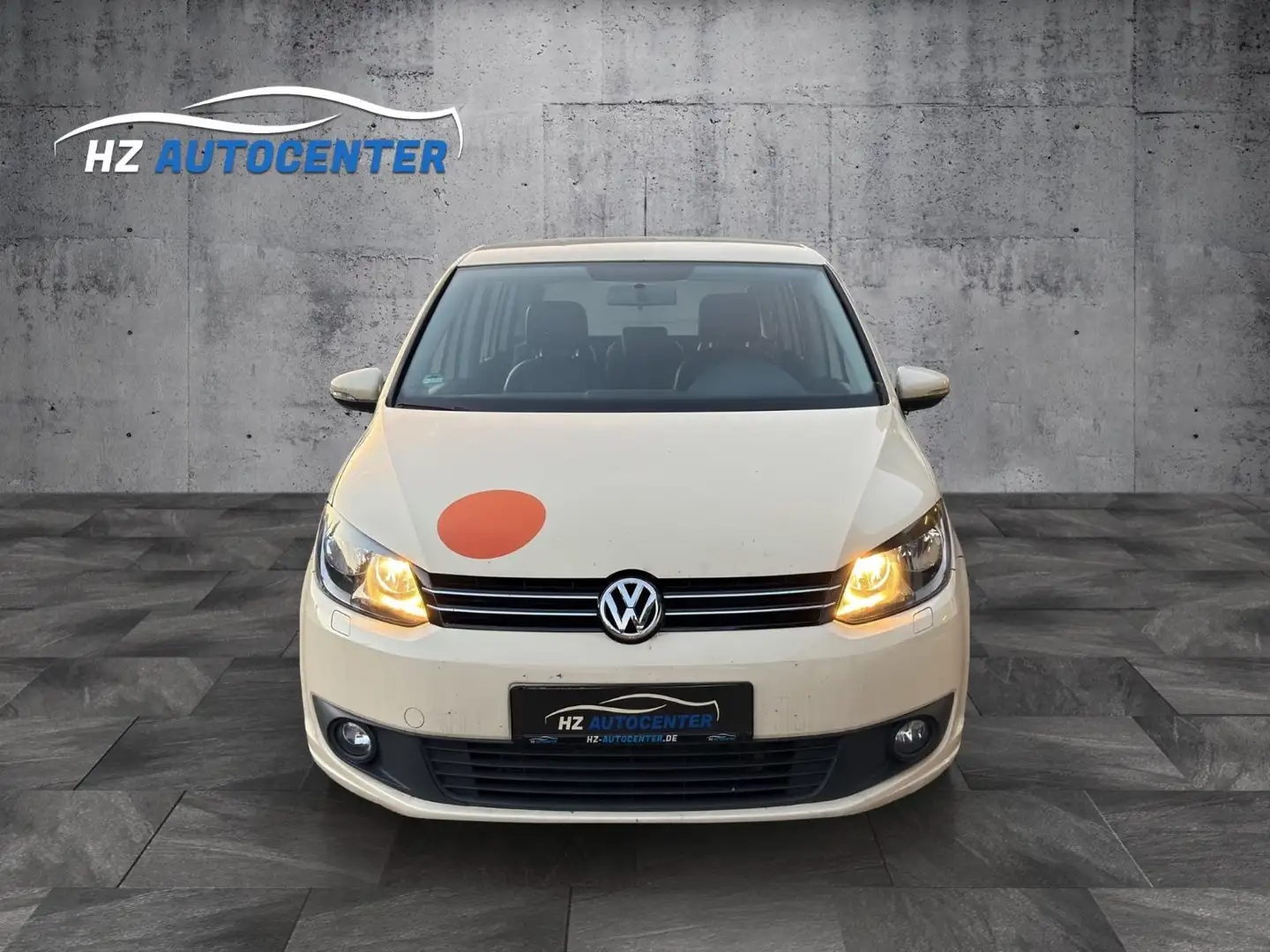 Volkswagen Touran 2.0 TDI DSG*7-SITZE*SHZ*KLIMA*PDC*2.HAND Geel - 2