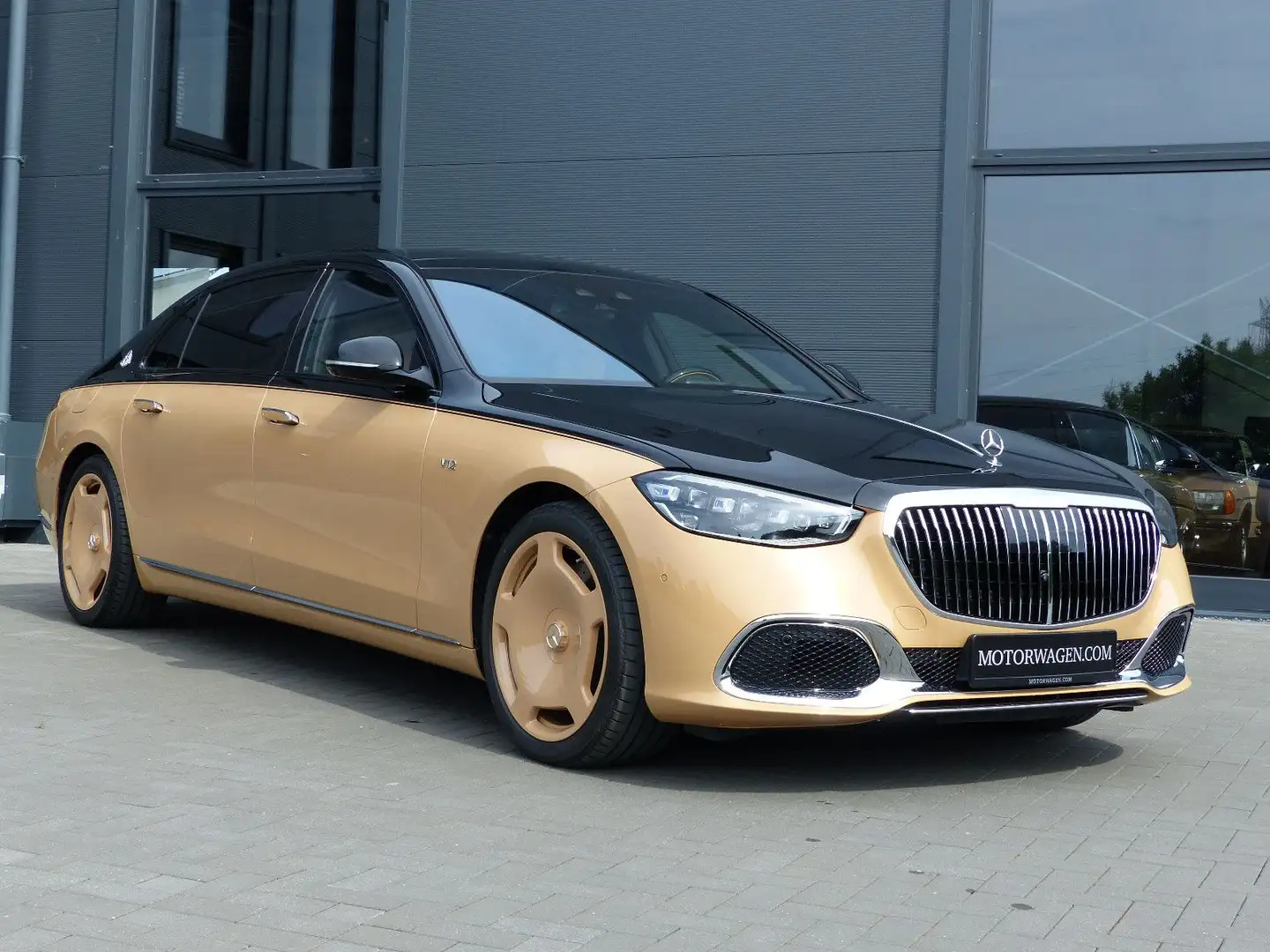 Maybach Maybach S 680 4Matic*Virgil Abloh* Schwarz - 1