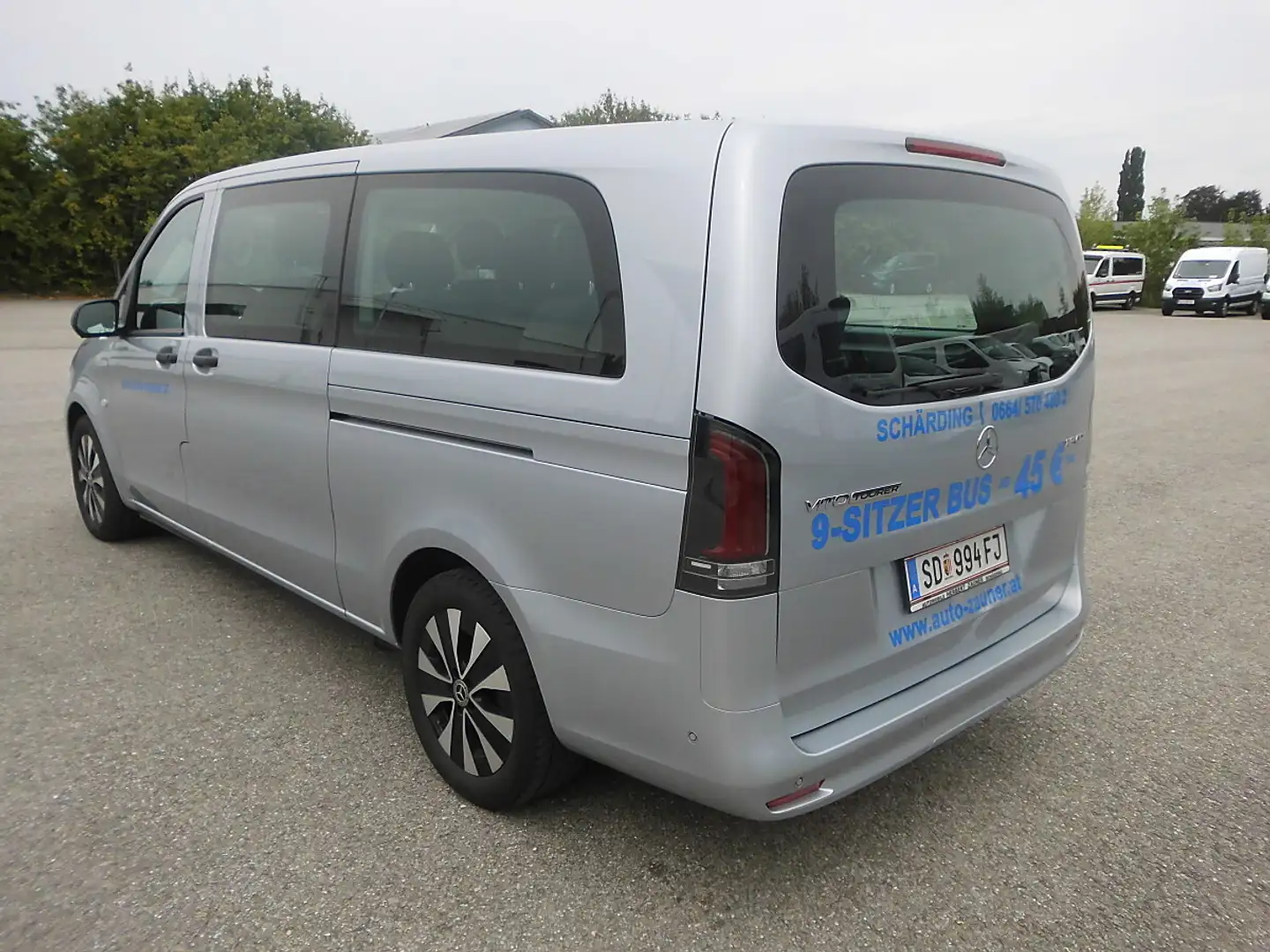 Mercedes-Benz Vito Tourer 116 CDI Extralang SELECT Aut. Silber - 2
