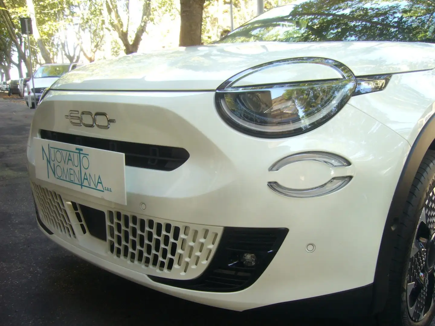 Fiat 600 Hybrid 110CV DCT6 MHEV La Prima NAVI / TELECAMERA Bianco - 2
