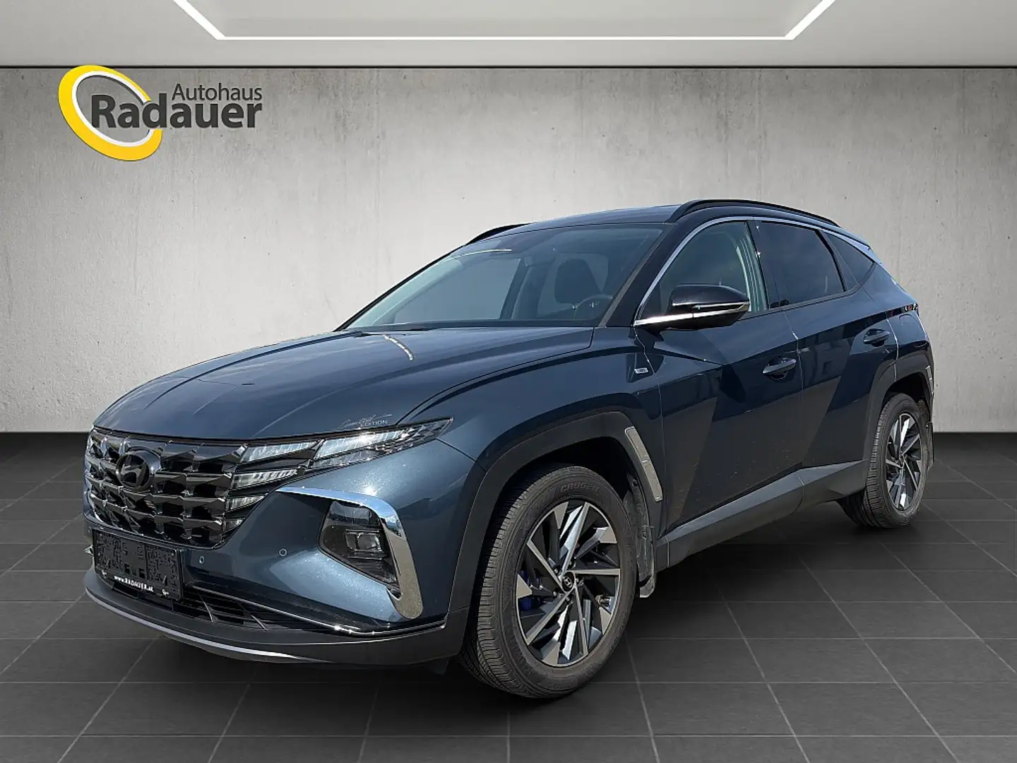 Hyundai TUCSON Tucson 1,6 CRDI 2WD 48V Trend Line DCT Grau - 1