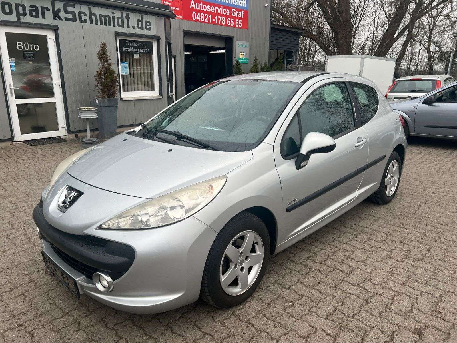 Second hand Peugeot 207 1.4