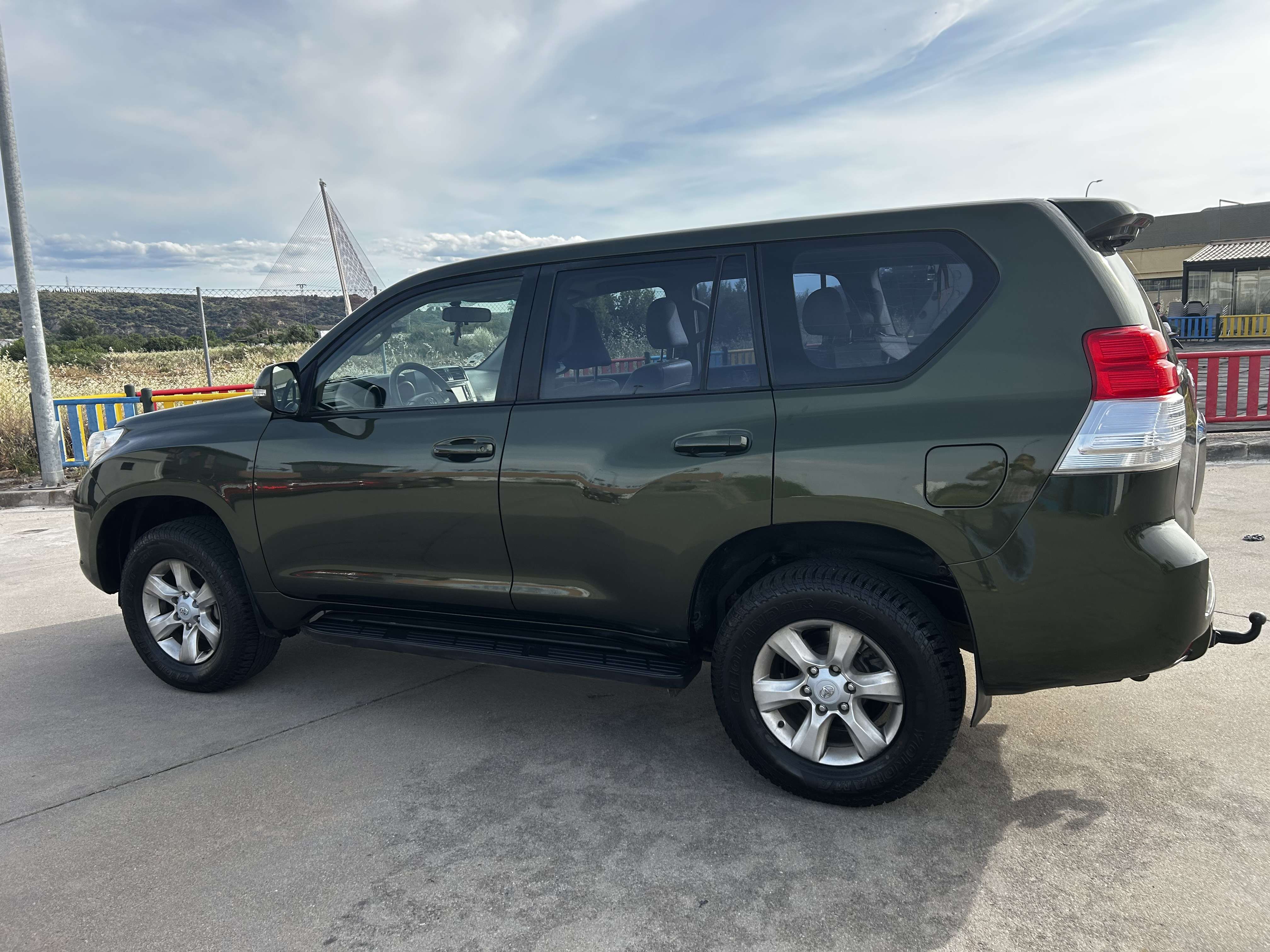 Toyota Land Cruiser D-4D VX R-Edition Aut. - foto 1