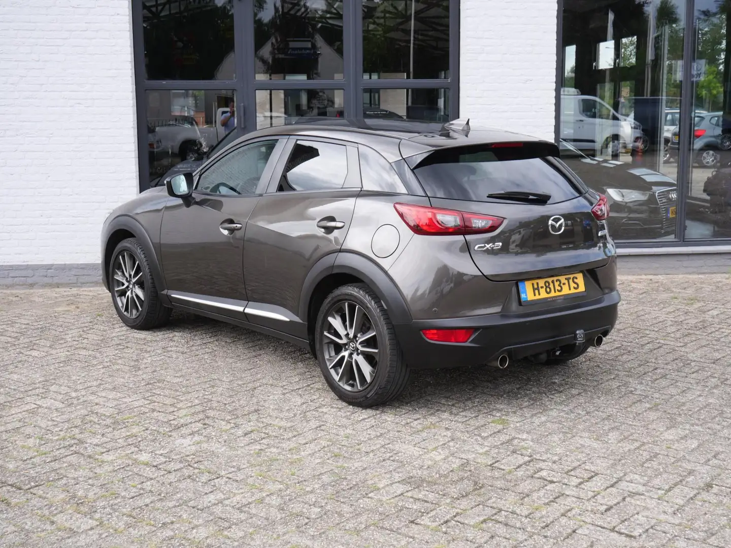 Mazda CX-3 2.0 SkyActiv-G 120 GT-M Climate Leder HUD Camera Grau - 2