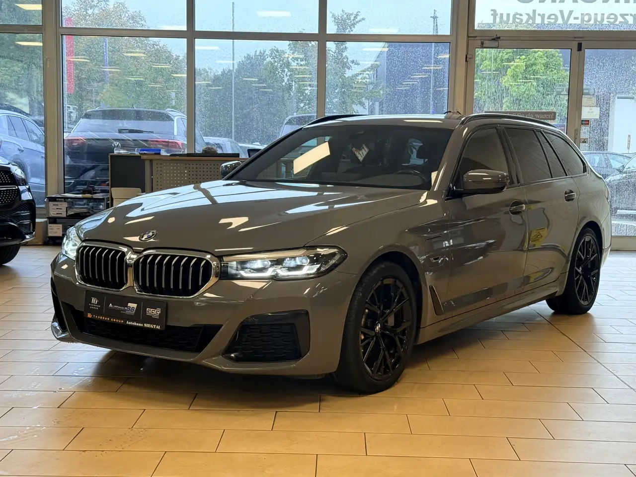 BMW 530