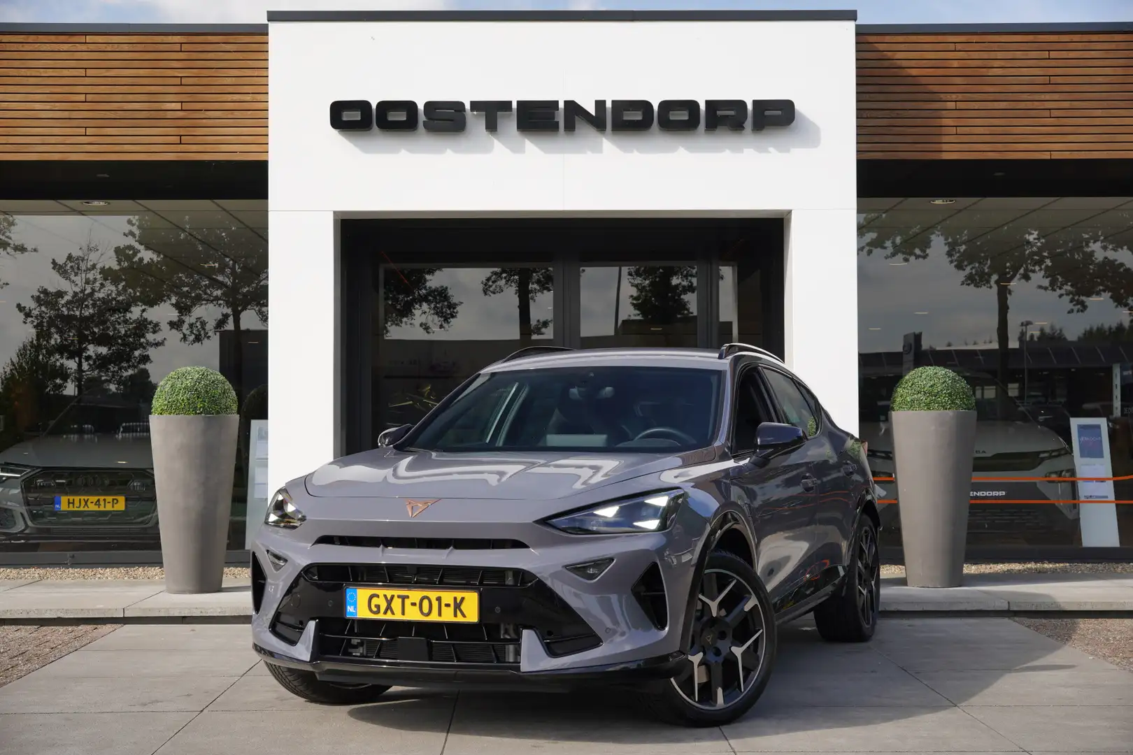 CUPRA Formentor 1.5TSI/272pk e-Hybrid VZ Performance|2024|Matrix|S Gris - 2