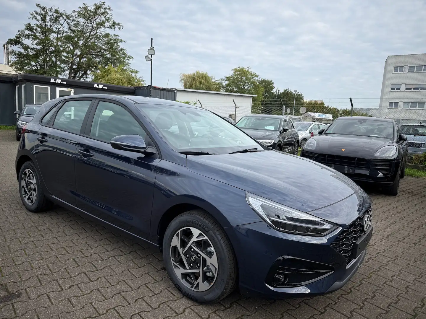 Hyundai i30 1.5 DPI GoPlus Style/Navi/Kamera Blauw - 1
