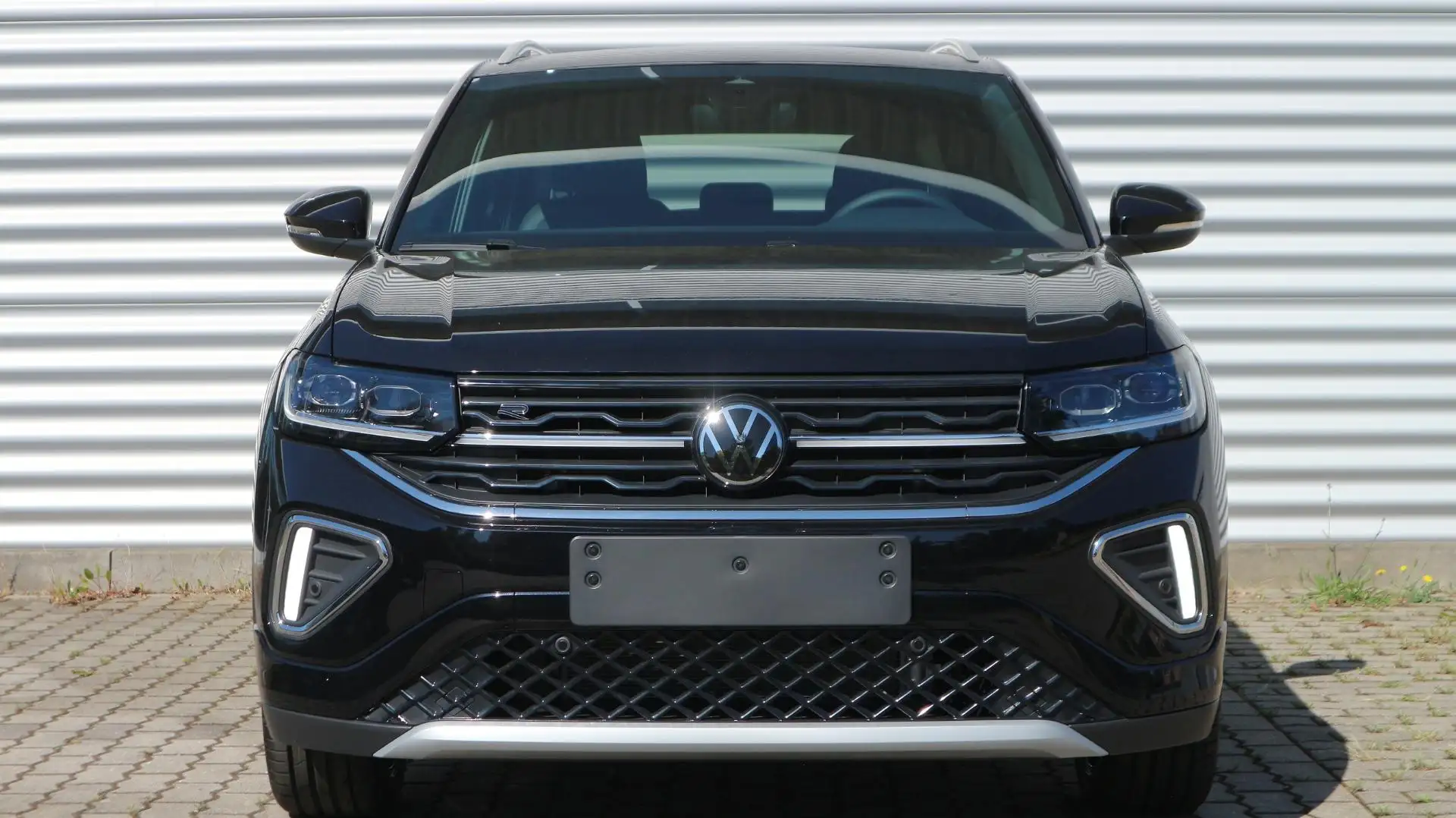 Volkswagen T-Cross R-Line Schwarz - 2