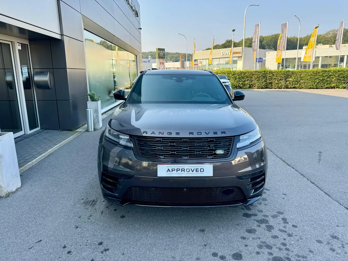 Land Rover Range Rover Velar D200 SE Dynamic Brun - 2