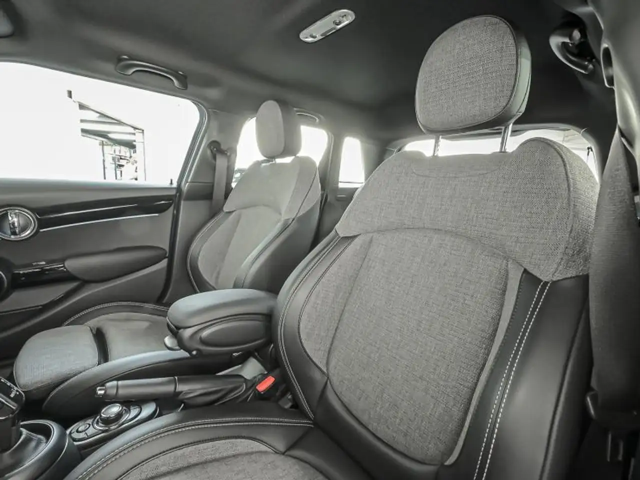 MINI Cooper Navi-Automaat-Zetelverwarming-PDC-LED-DAB, миниатюра 18