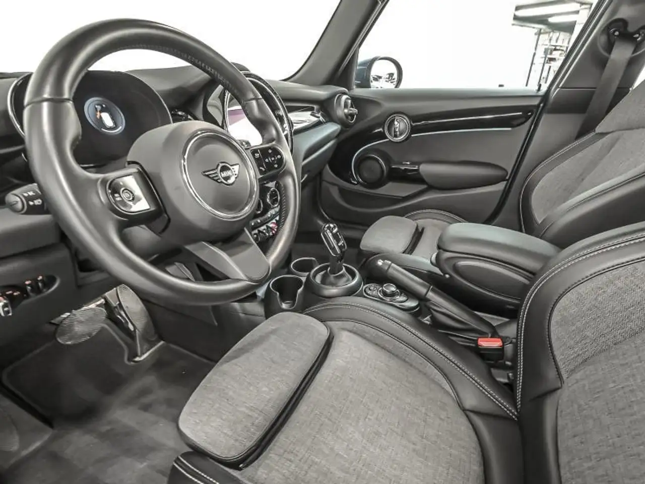 MINI Cooper Navi-Automaat-Zetelverwarming-PDC-LED-DAB, миниатюра 6