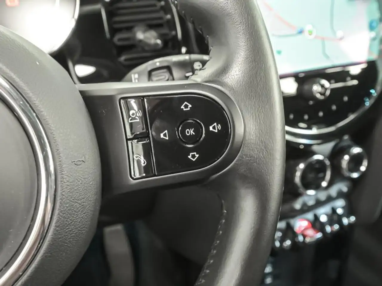 MINI Cooper Navi-Automaat-Zetelverwarming-PDC-LED-DAB, миниатюра 17