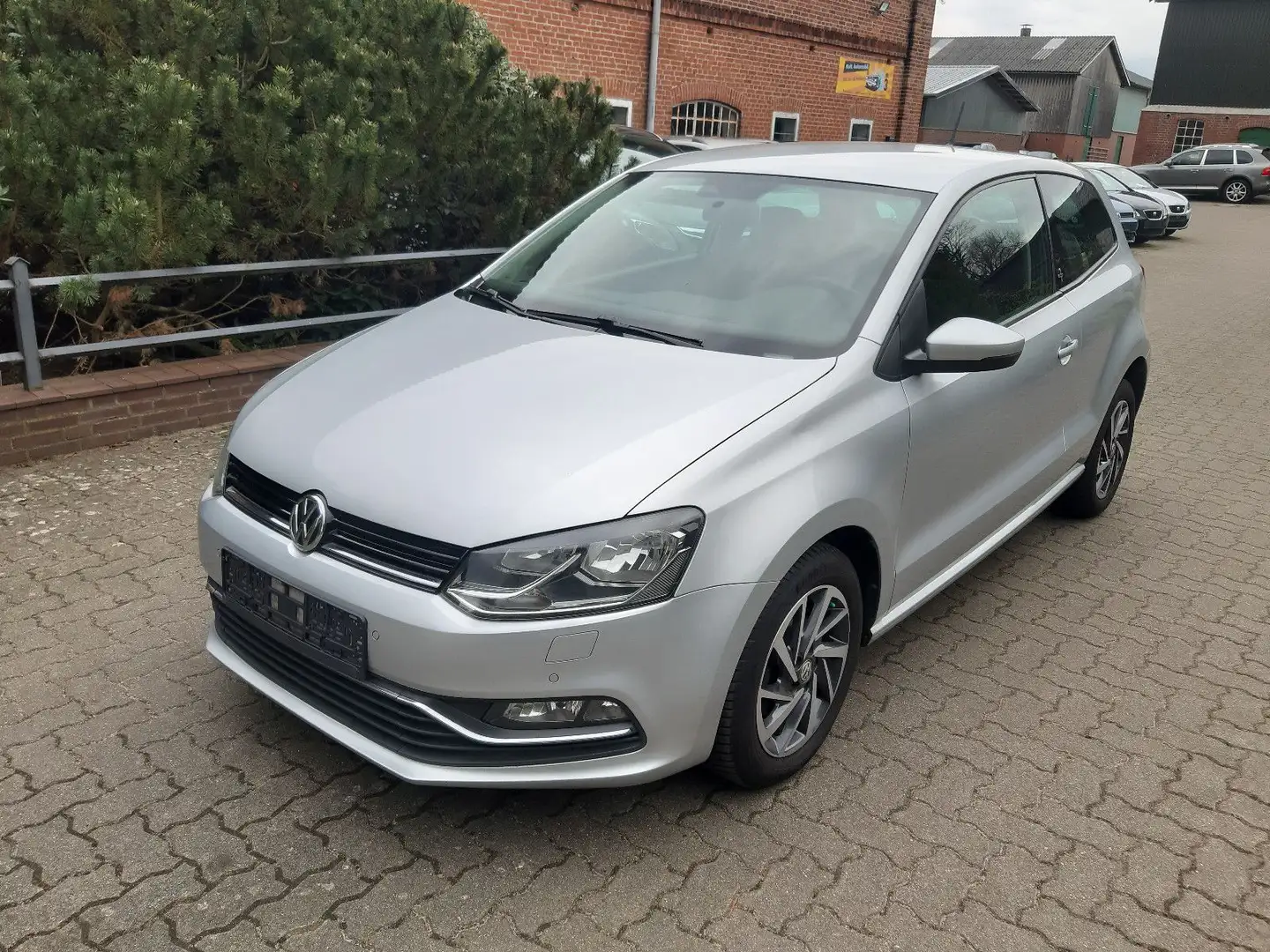 Volkswagen Polo 1.0 44kW SOUND Argent - 1
