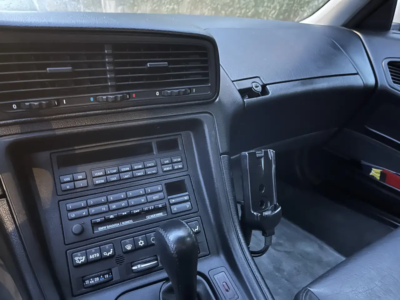 BMW 850 Ci, foto 3