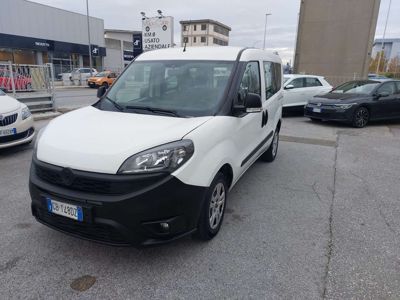 Fiat Doblo 1.3 MJT CH1 5 POSTI
