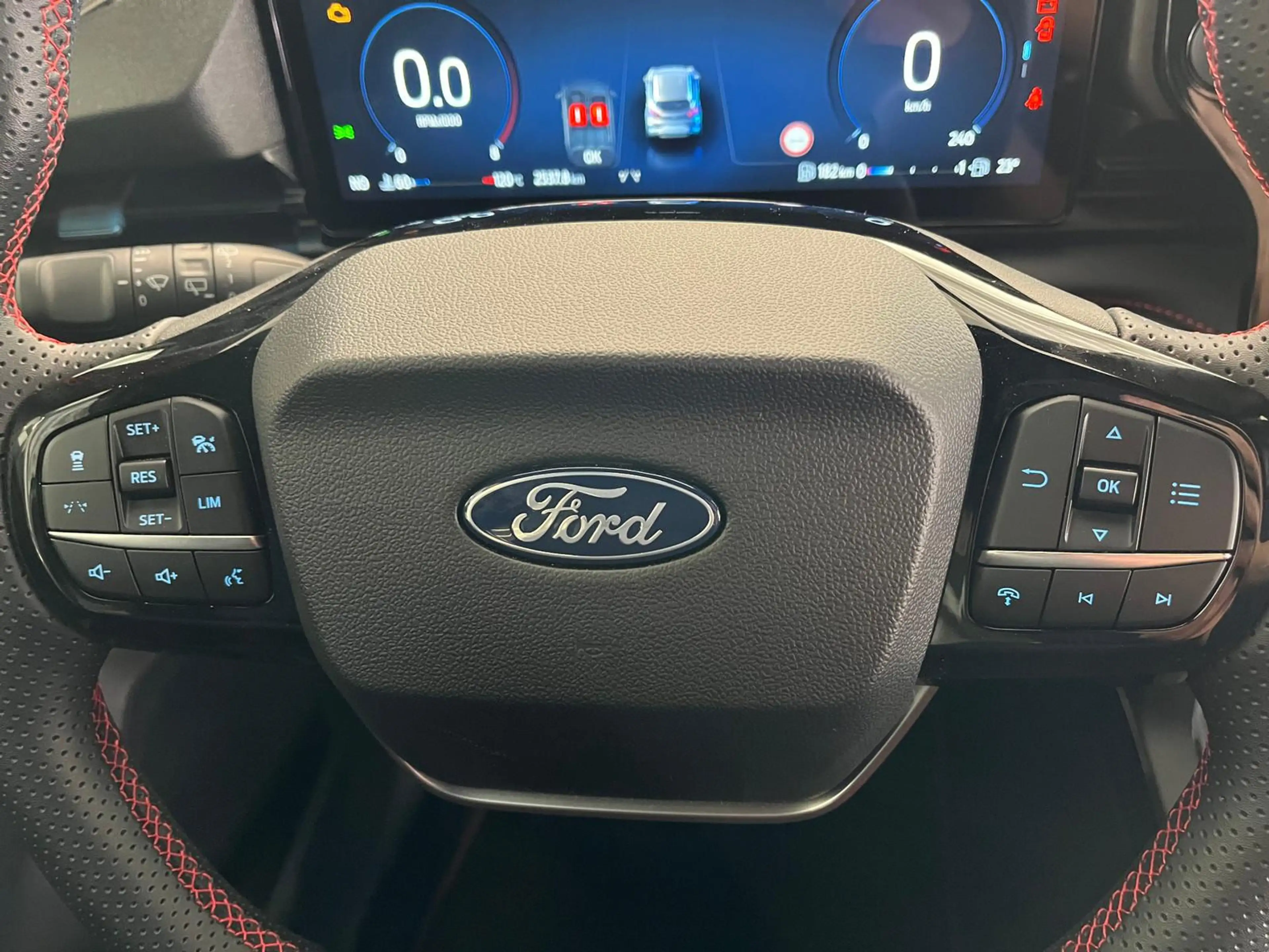 Ford Puma ST-Line + Fahrerassistenz + Winter-Paket — photo 14