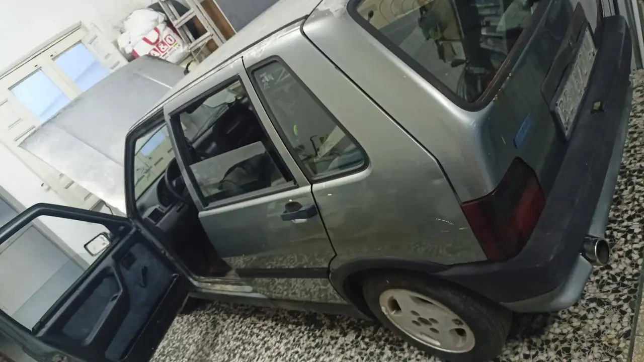 Fiat Uno Turbo, foto 3