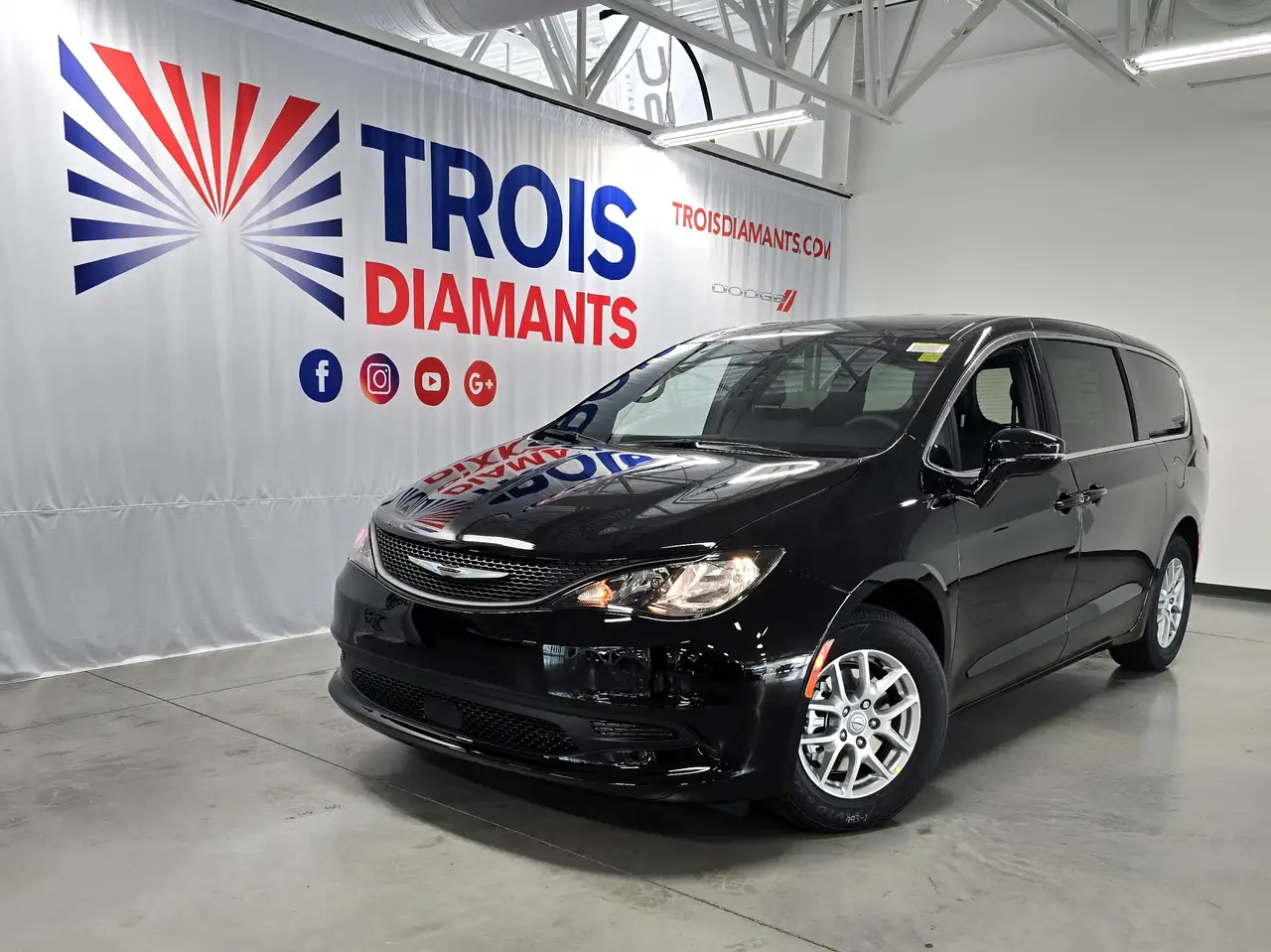 2026 Chrysler Grand Caravan