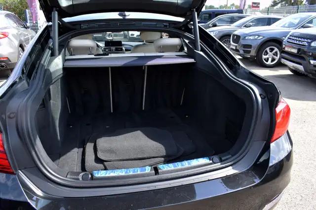 BMW 4 Series view 13