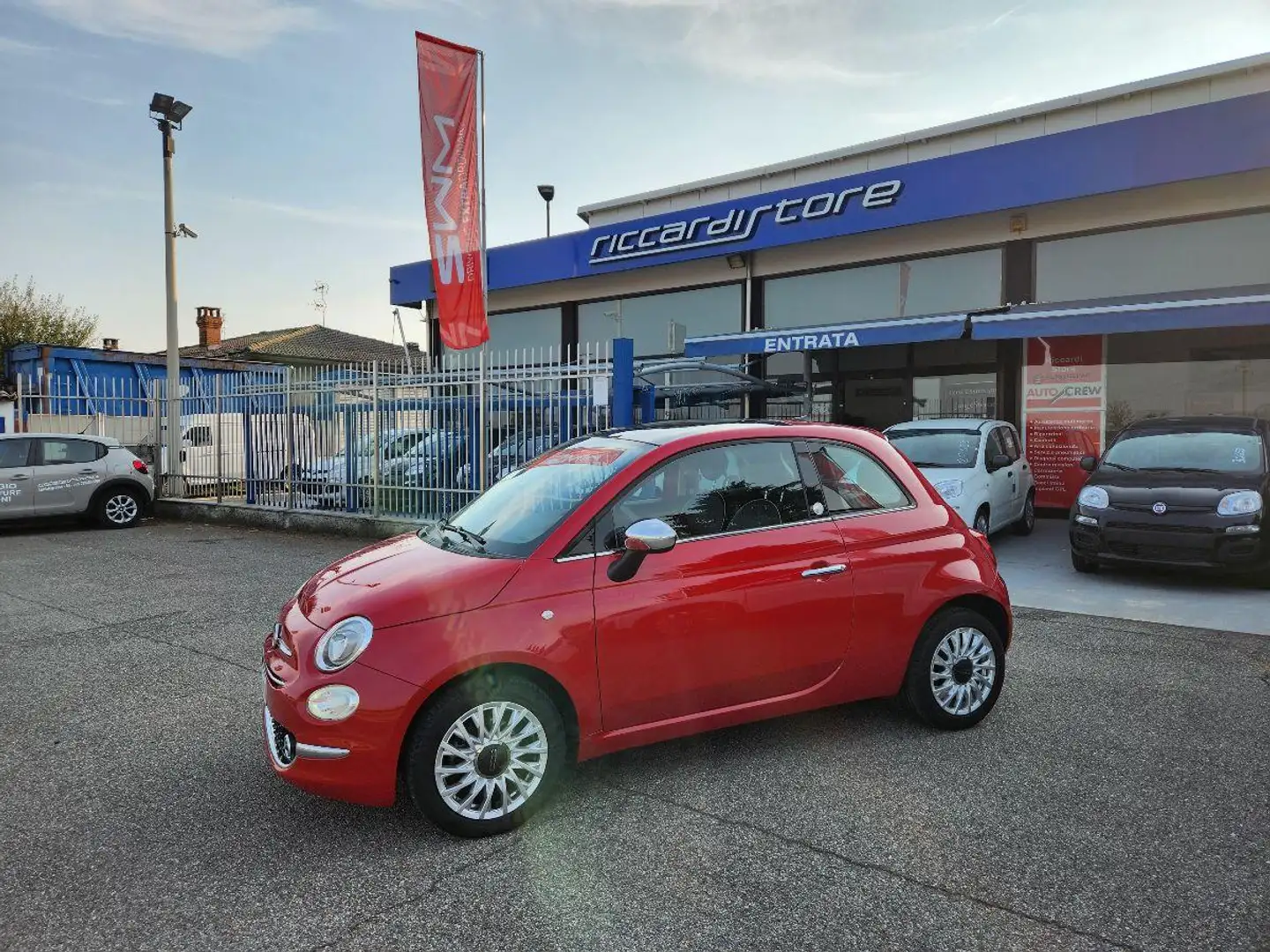 Fiat 500 1.2 Lounge mirror 69CV Rosso - 1