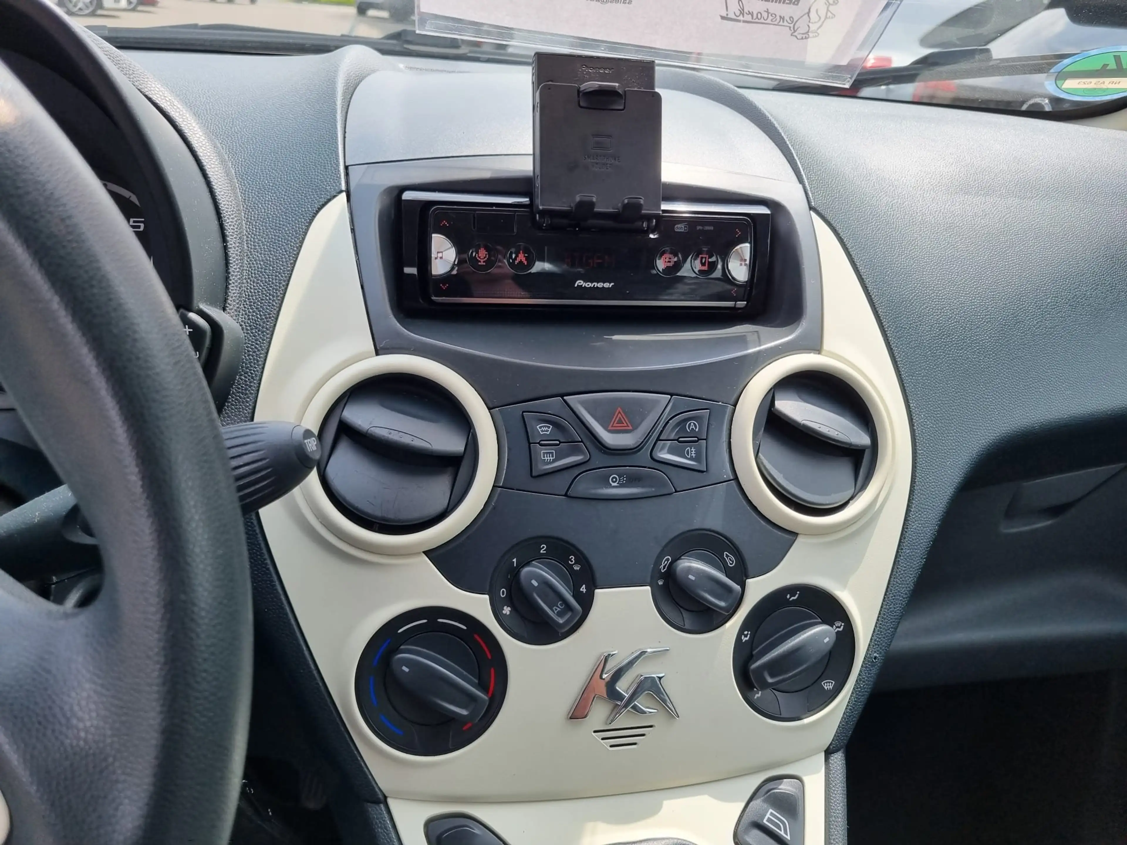 Ford Ka/Ka+ Cool — photo 10