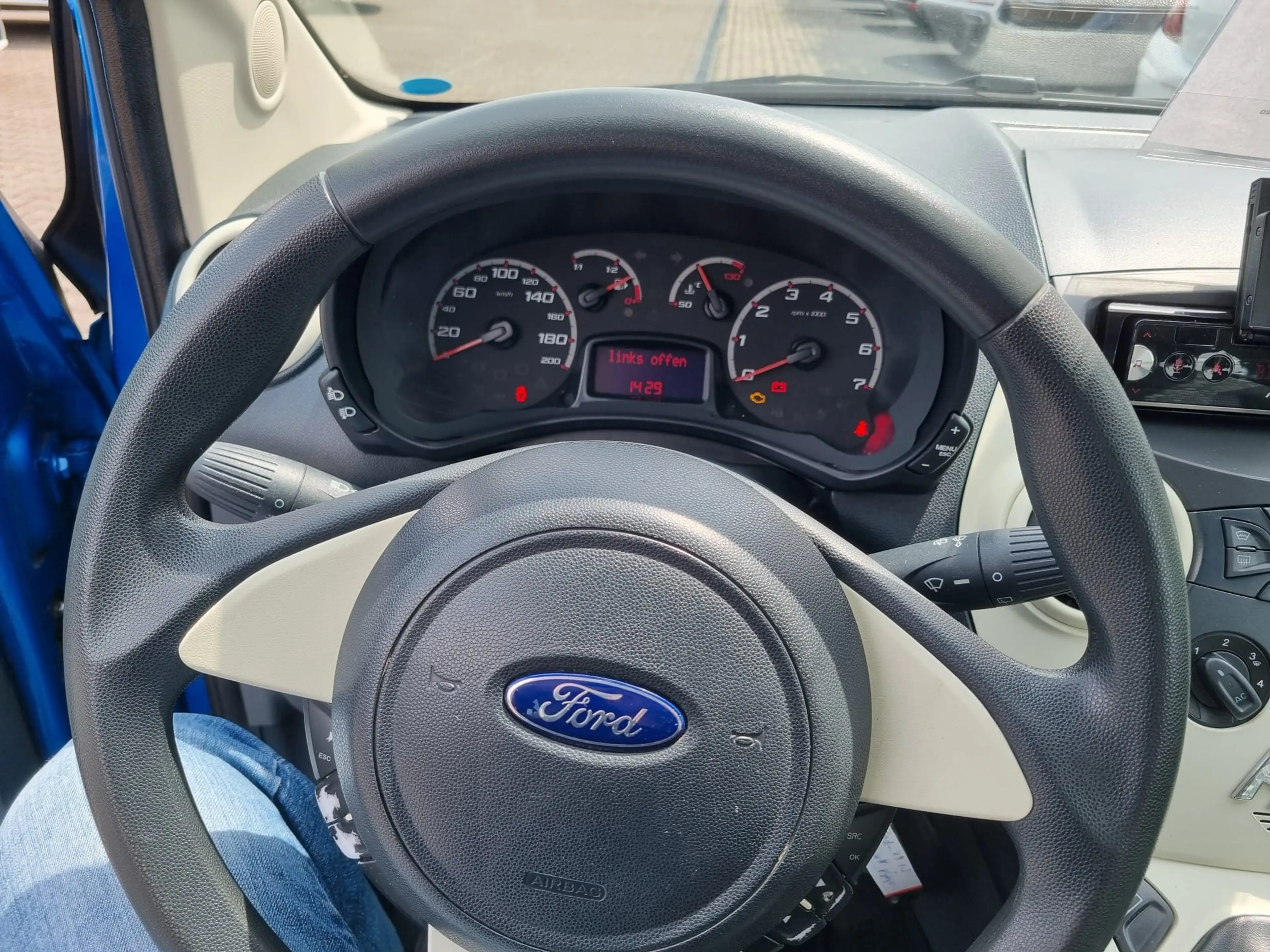 Ford Ka/Ka+ Cool — photo 7