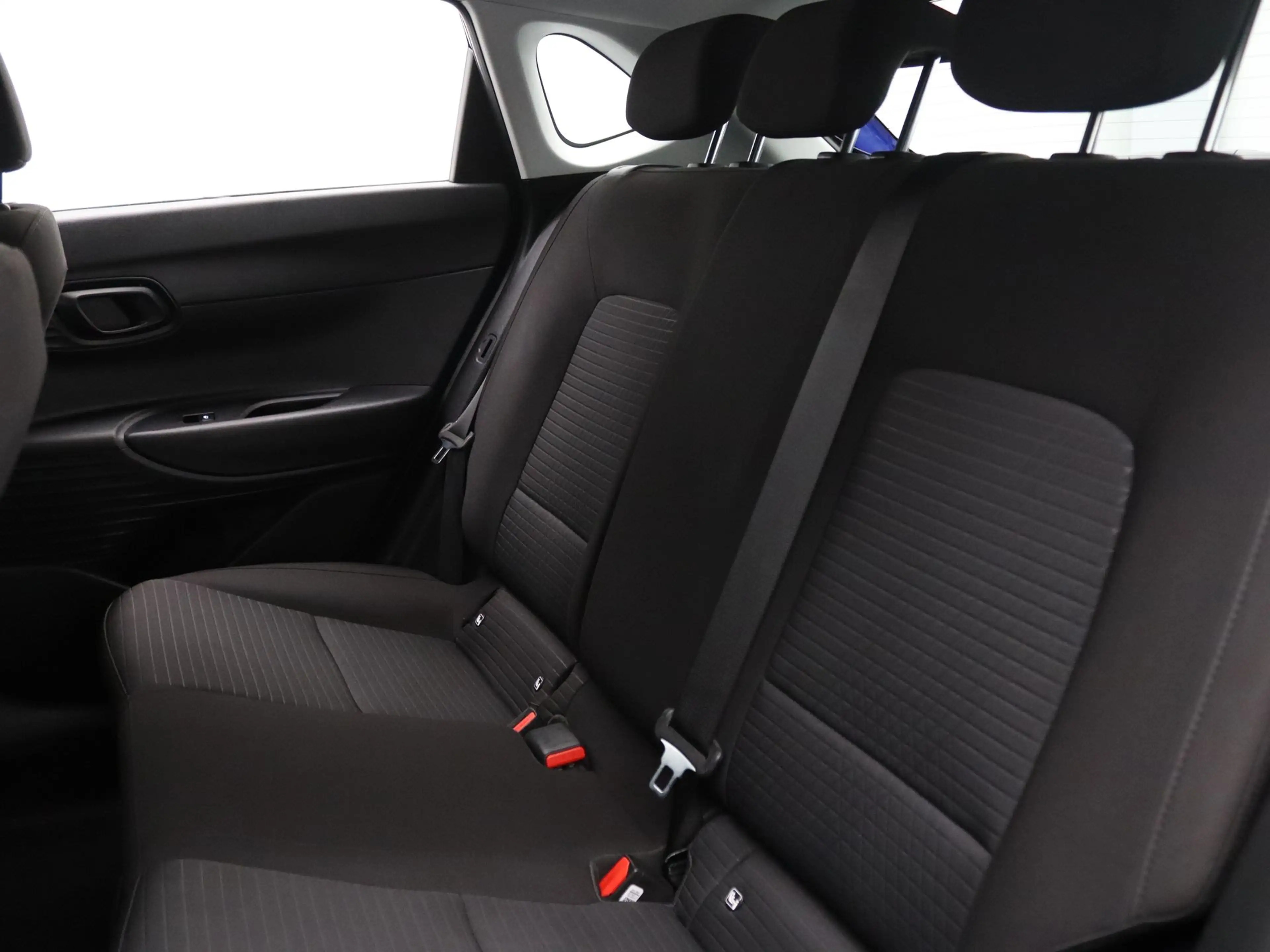 Hyundai i20 84pk MPI Comfort Smart Apple Carplay/Android Auto — photo 27