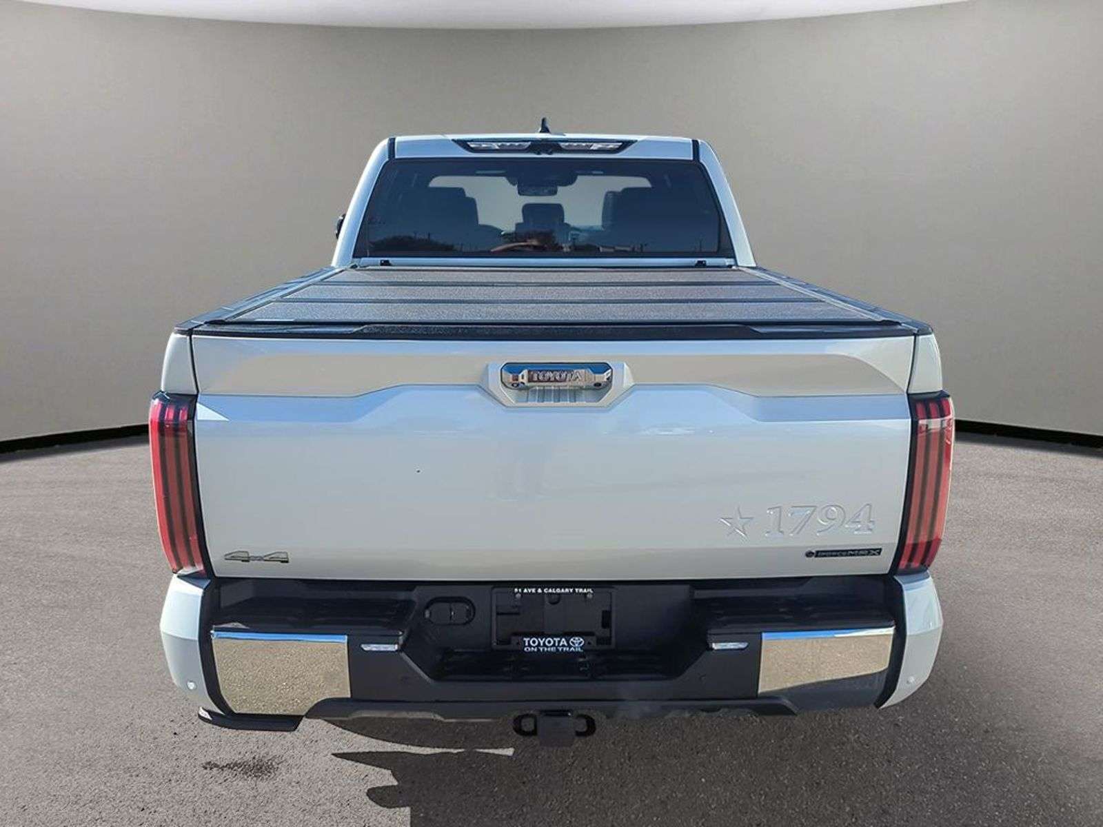 2026 Toyota Tundra HYBRID 1794 4X4; DEMO SPECIAL!!HUD, JBL, LEATHER, — снимка 1
