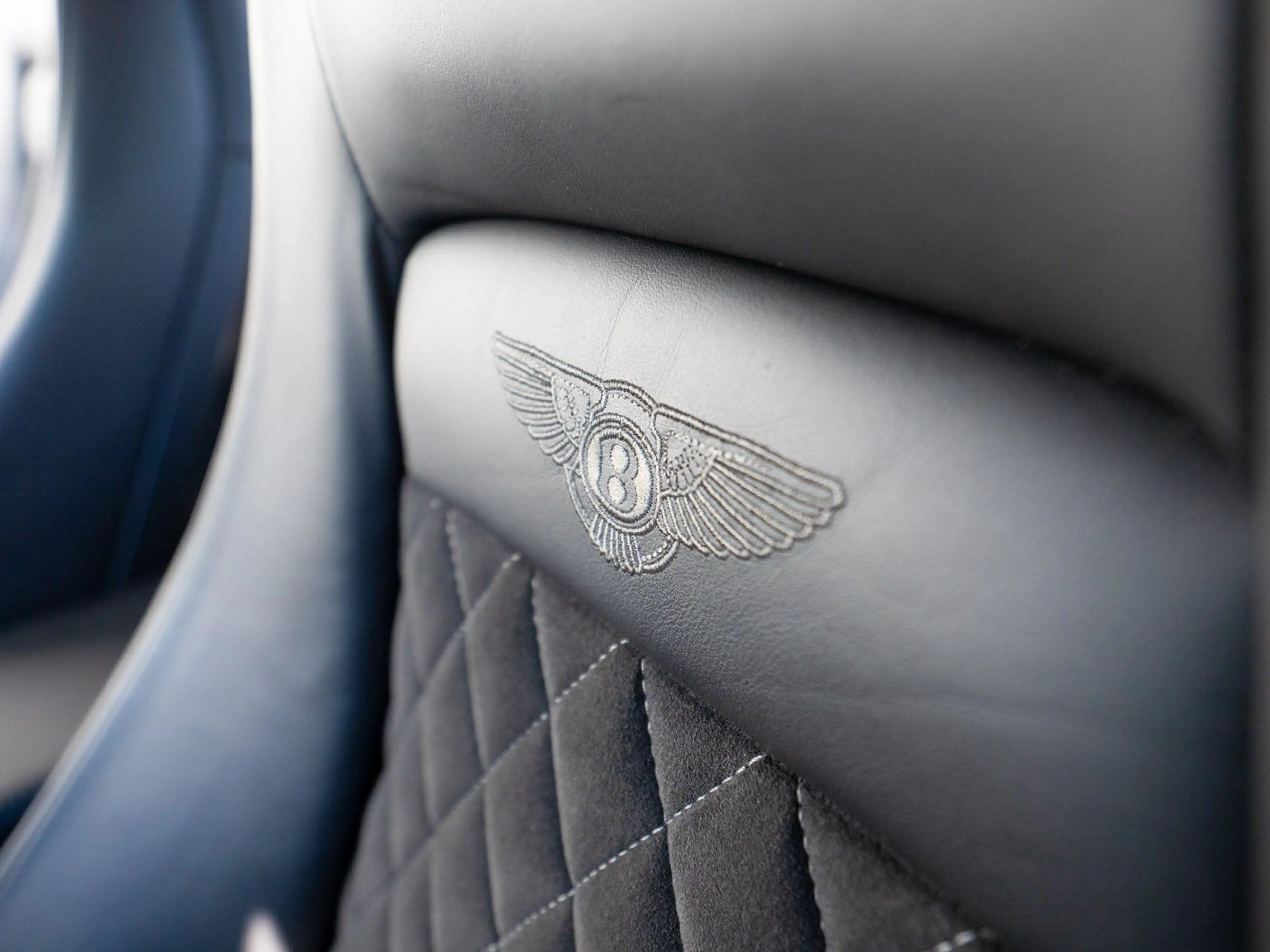 Bentley Continental Supersports W12 — photo 13