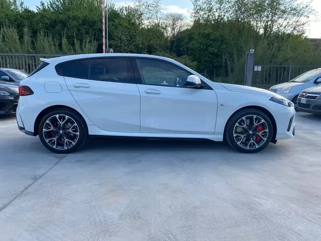 BMW M view 9