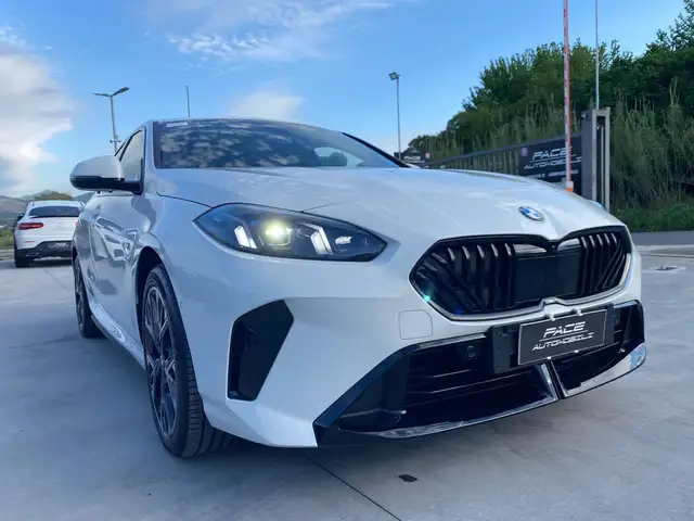 BMW M view 4