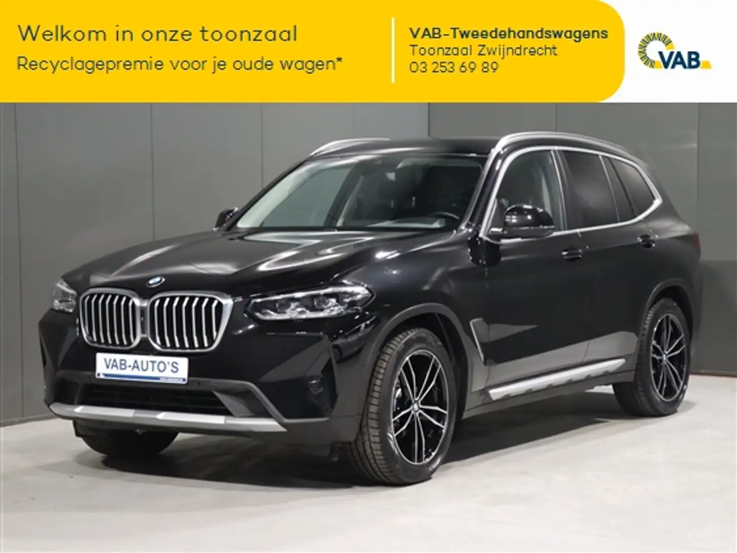 BMW X3 SDRIVE 18D Zwart - 1