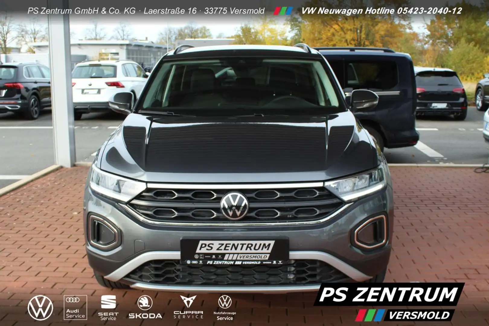 Volkswagen T-Roc Life 1.5 l TSI OPF 110 kW (150 PS) Bluetooth Grau - 1