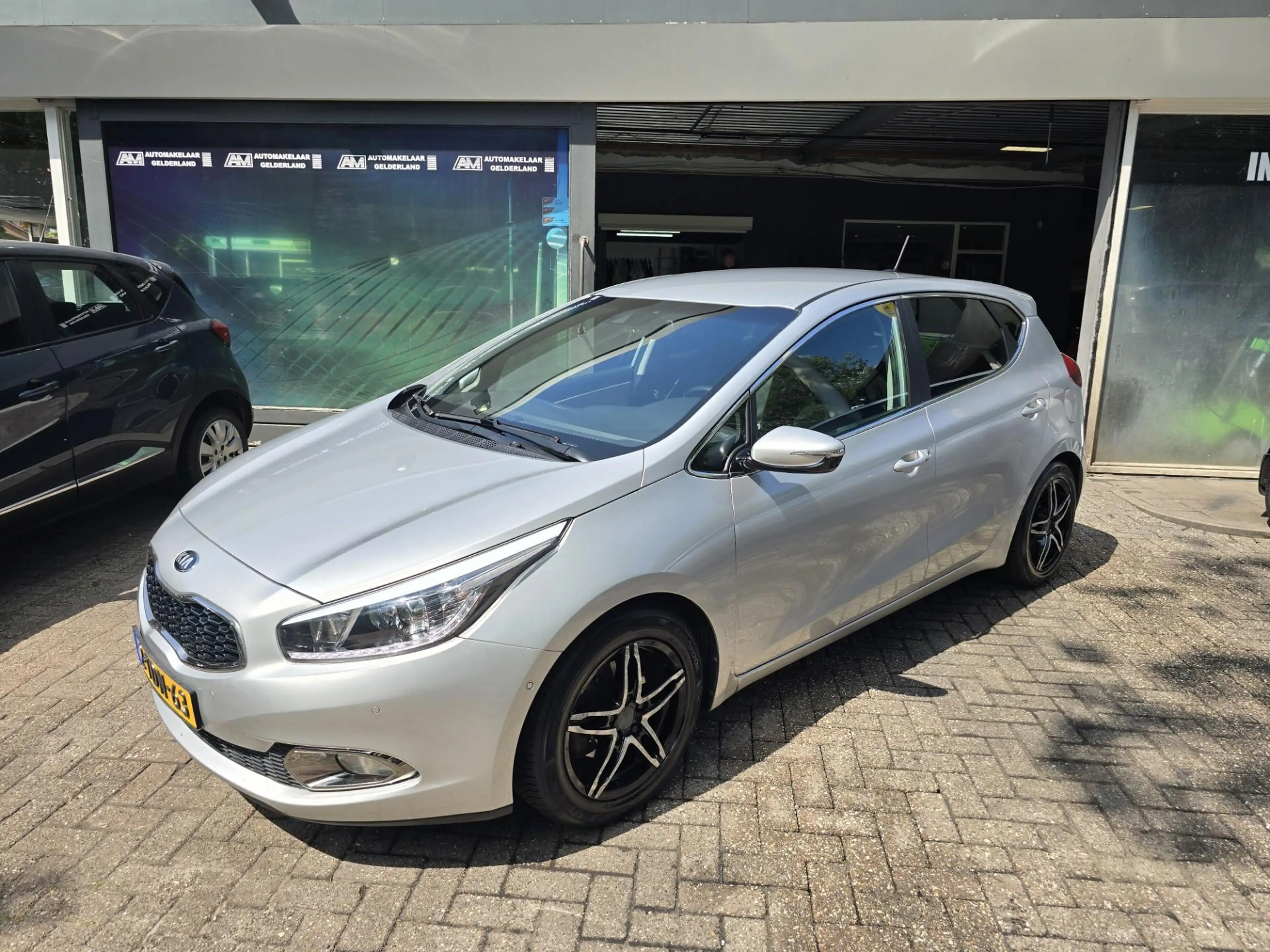 Kia Ceed / cee'd 1.6 GDI Super Pack | 3/6 OF 12MND GARANTIE | CAMER — photo 9