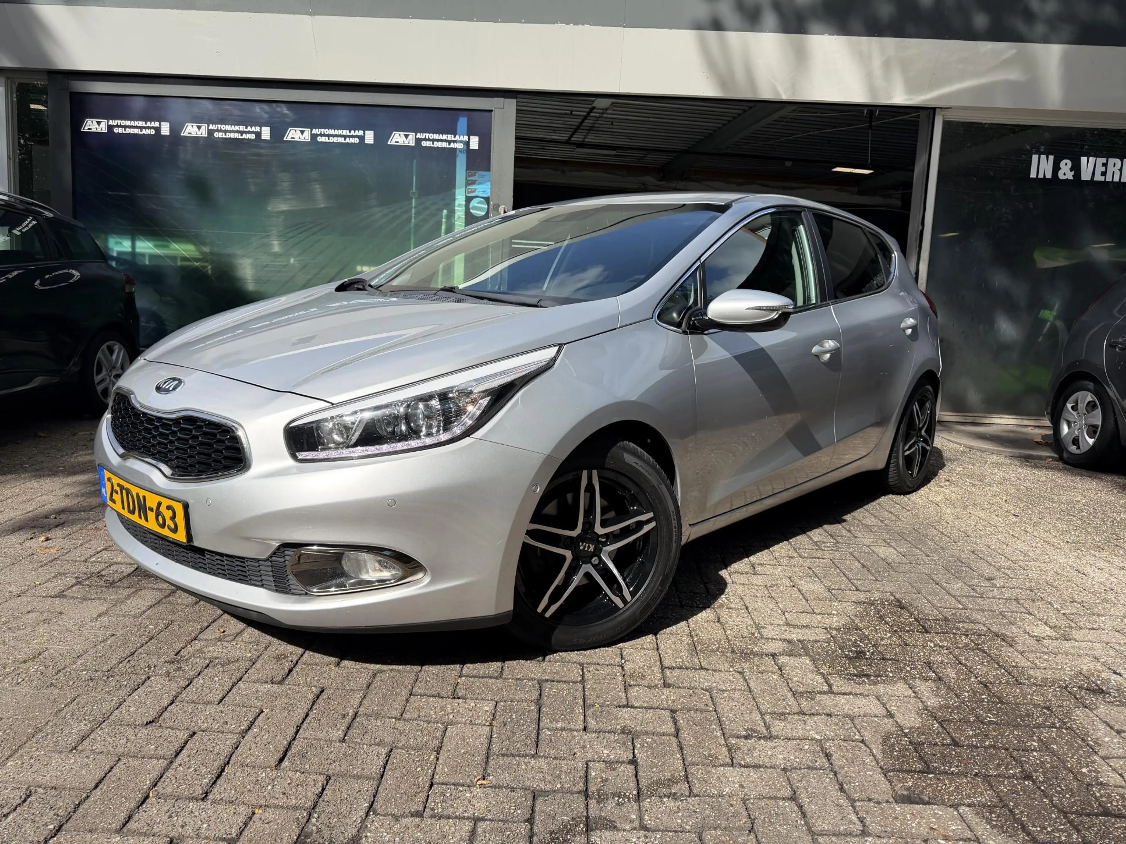 Kia Ceed / cee'd 1.6 GDI Super Pack | 3/6 OF 12MND GARANTIE | CAMER
