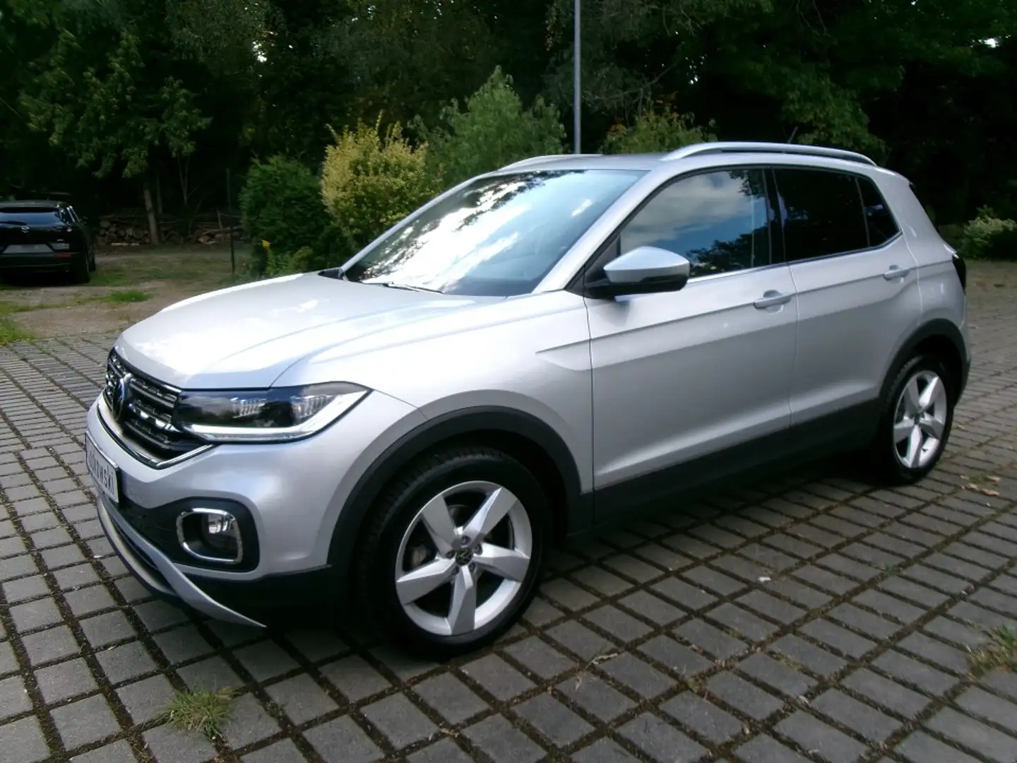 Volkswagen T-Cross Style DSG LED Silber - 1