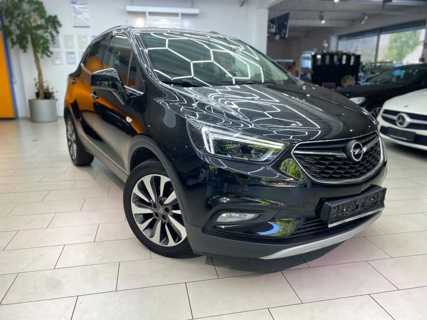 Opel Mokka X 1.6 CDTI Innovation Automatik Navi RueFaKa Teilled Schwarz - 1