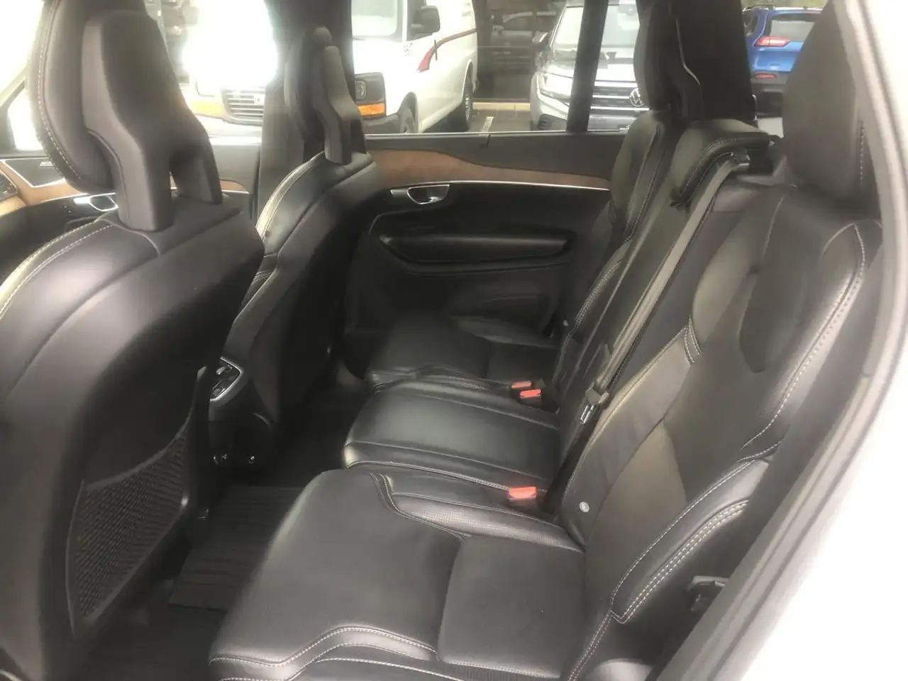 Volvo XC90 снимка Volvo XC90