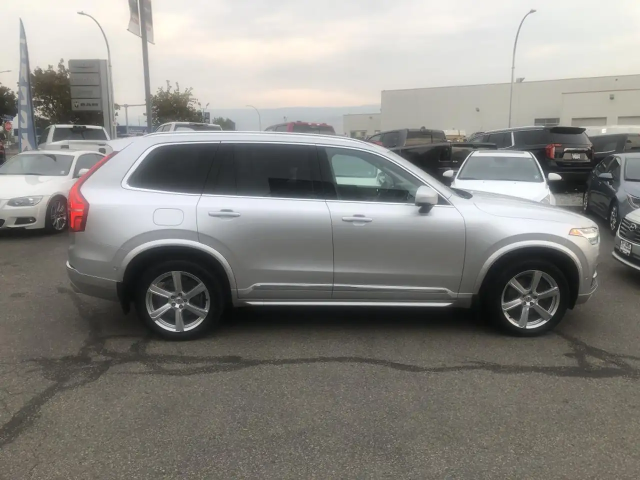 Volvo XC90 снимка Volvo XC90