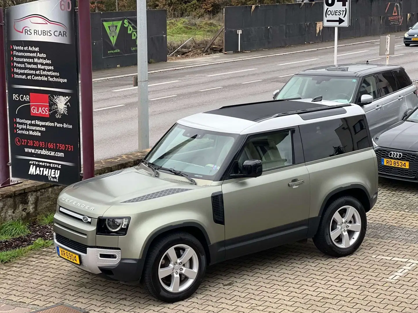 Land Rover Defender Land Rover Defender 90 3.0 P400 First Edition Soft Siyah - 1
