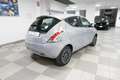 Lancia Ypsilon 1.0 FireFly 5 porte S&S Hybrid Alberta Ferretti Grijs - thumbnail 4