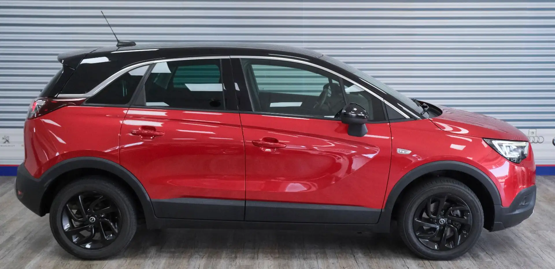 Opel Crossland X 1.2 Innovation *NAVI/LED/SHZ/PDC* Rood - 1
