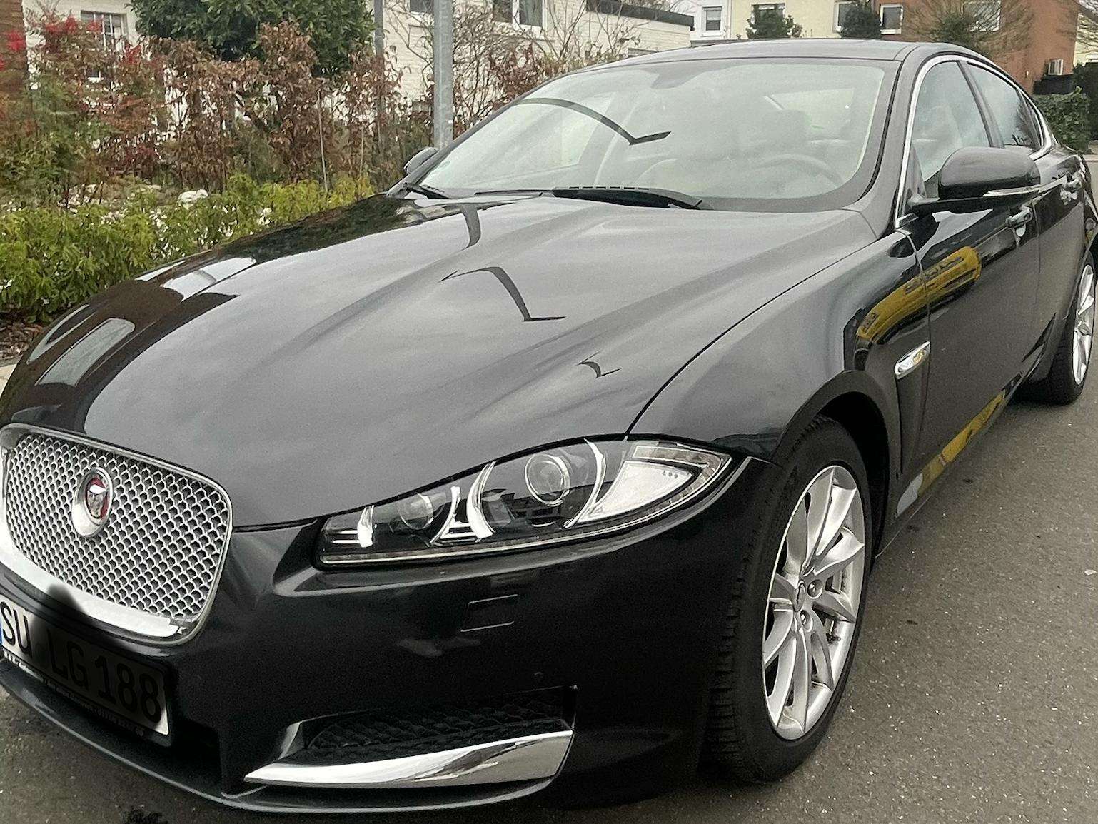 Second hand Jaguar Xf 2.2