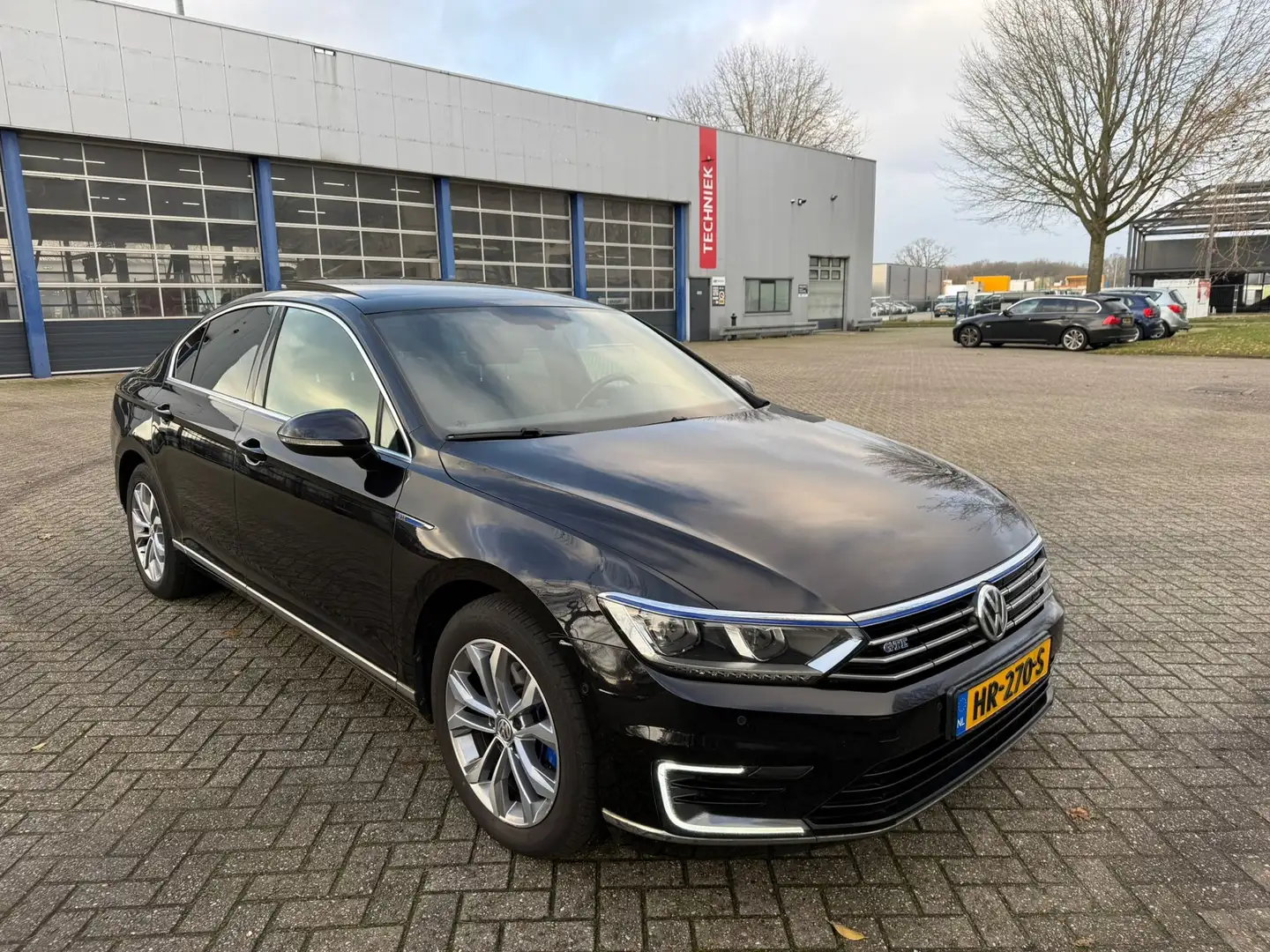 Volkswagen Passat 1.4 TSI GTE Highline sedan Zwart - 2
