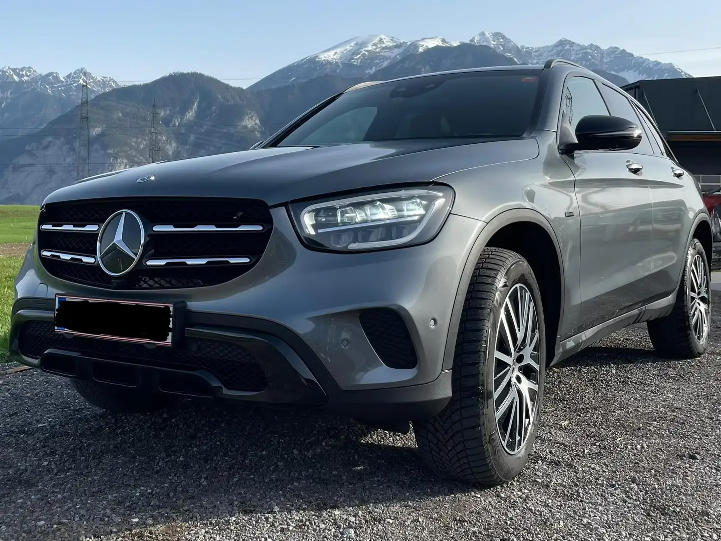 Mercedes-Benz GLC 300 GLC 300 de PHEV 4Matic Grau - 1