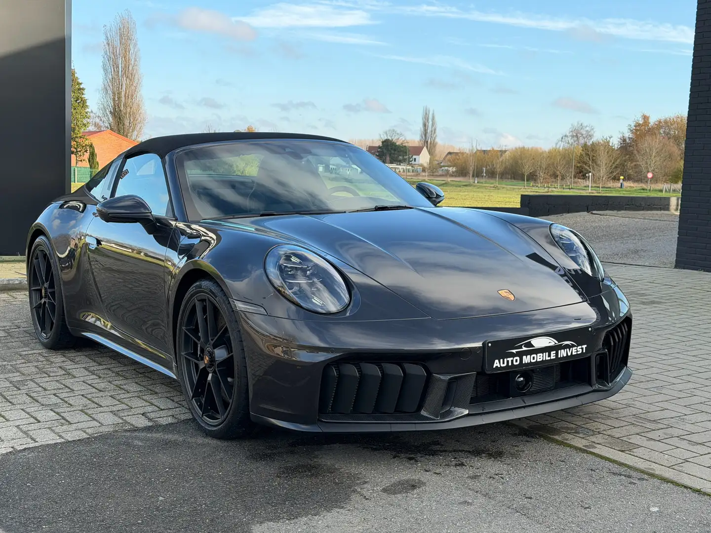 Porsche 992 .2 911 Carrera 4 GTS TARGA PTS PDK 0483/47.20.60 Gris - 2