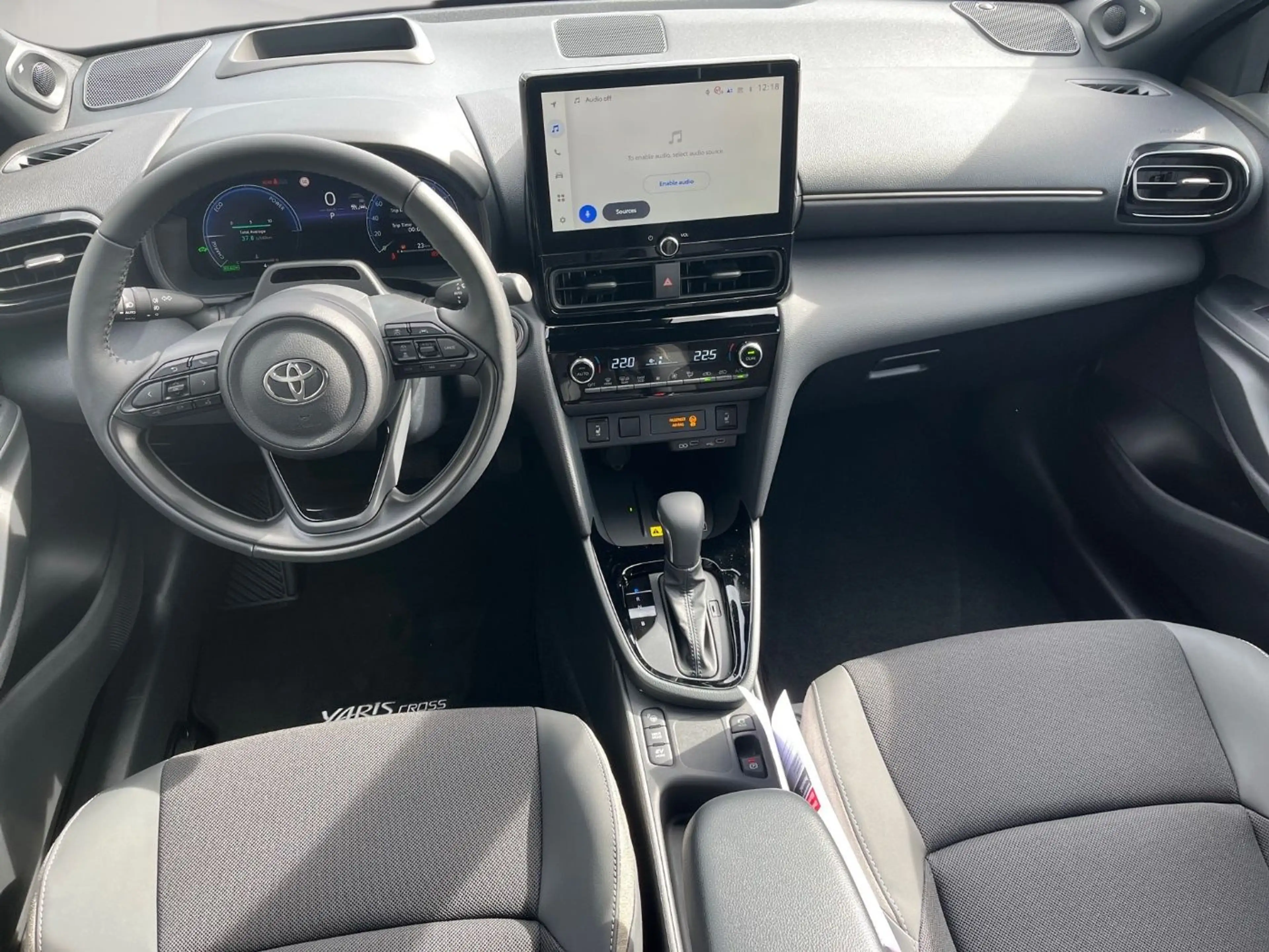 Toyota Yaris Cross Lounge 1.5 VVT-i Hybrid mit Premium- — photo 9