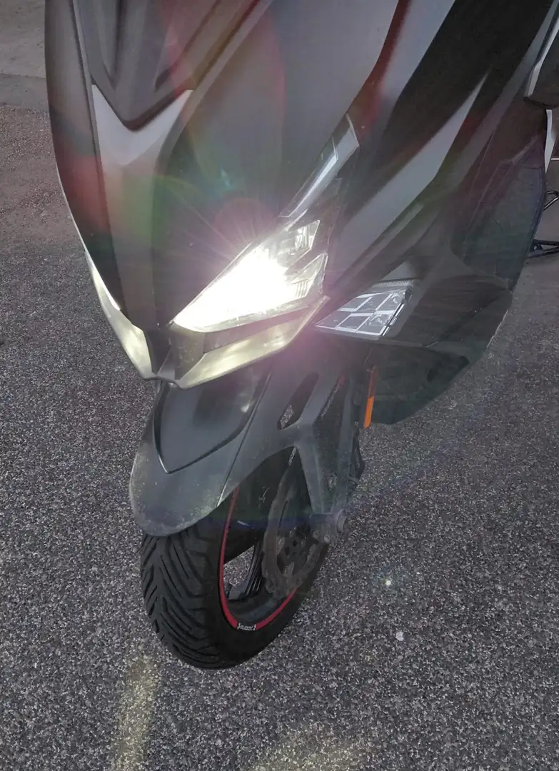 Kymco Xciting S 400i ABS Gris - 2