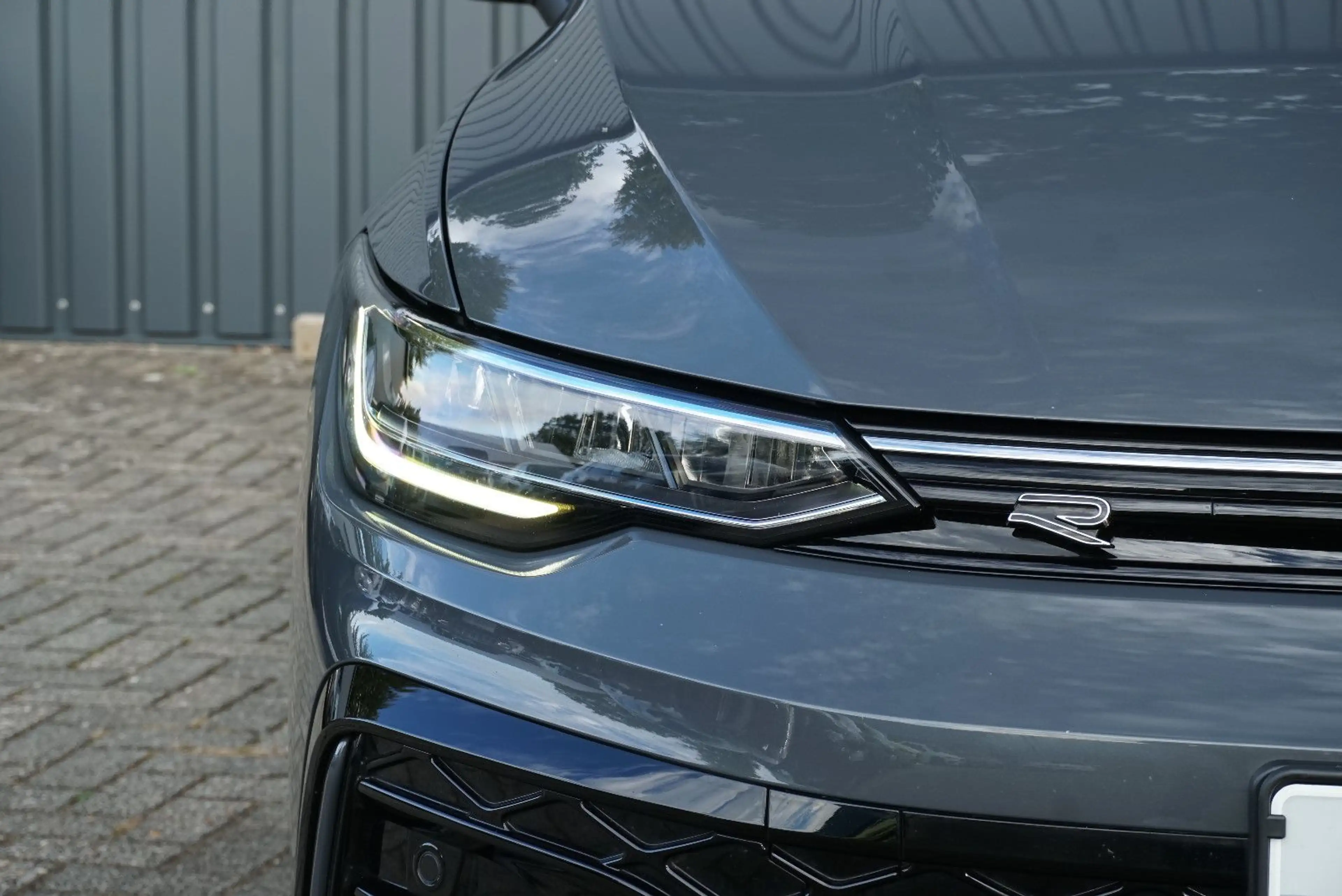 Volkswagen Golf VIII Variant 1.5 TSI R-Line SHZ LED Kamera — photo 10